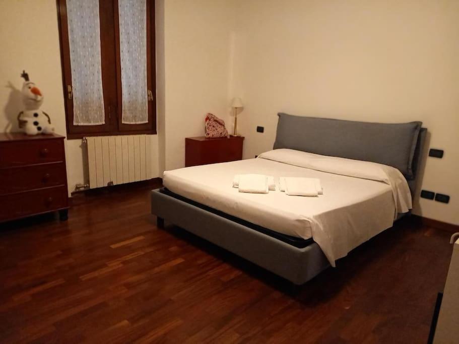 Comfortable Typical Old Style Apartment Mediolan Zewnętrze zdjęcie